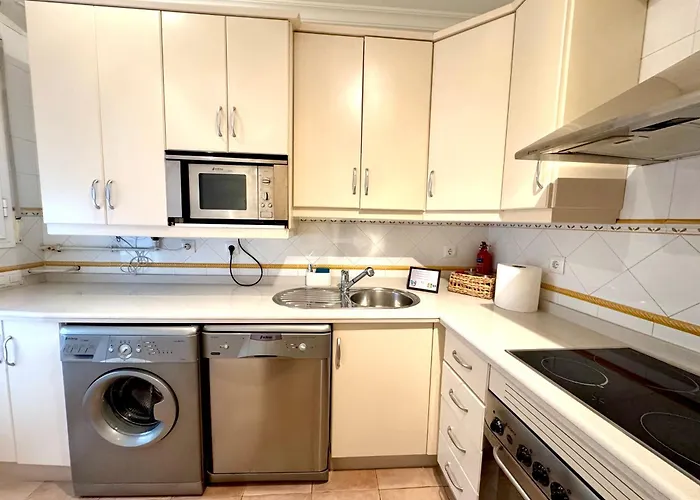 Apartamento En Corazon De Cordoba Con Parking Opcional
